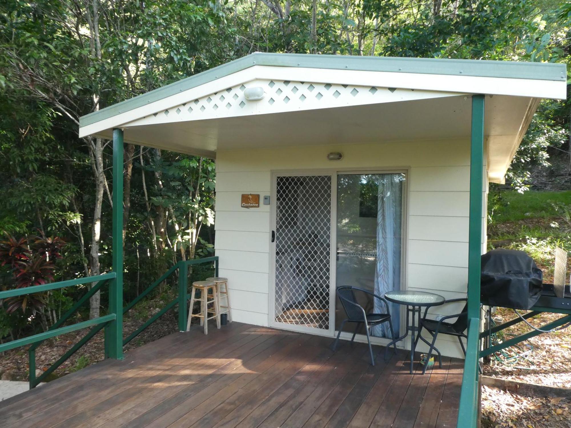 Vista Hinchinbrook Aparthotel Cardwell Exterior foto